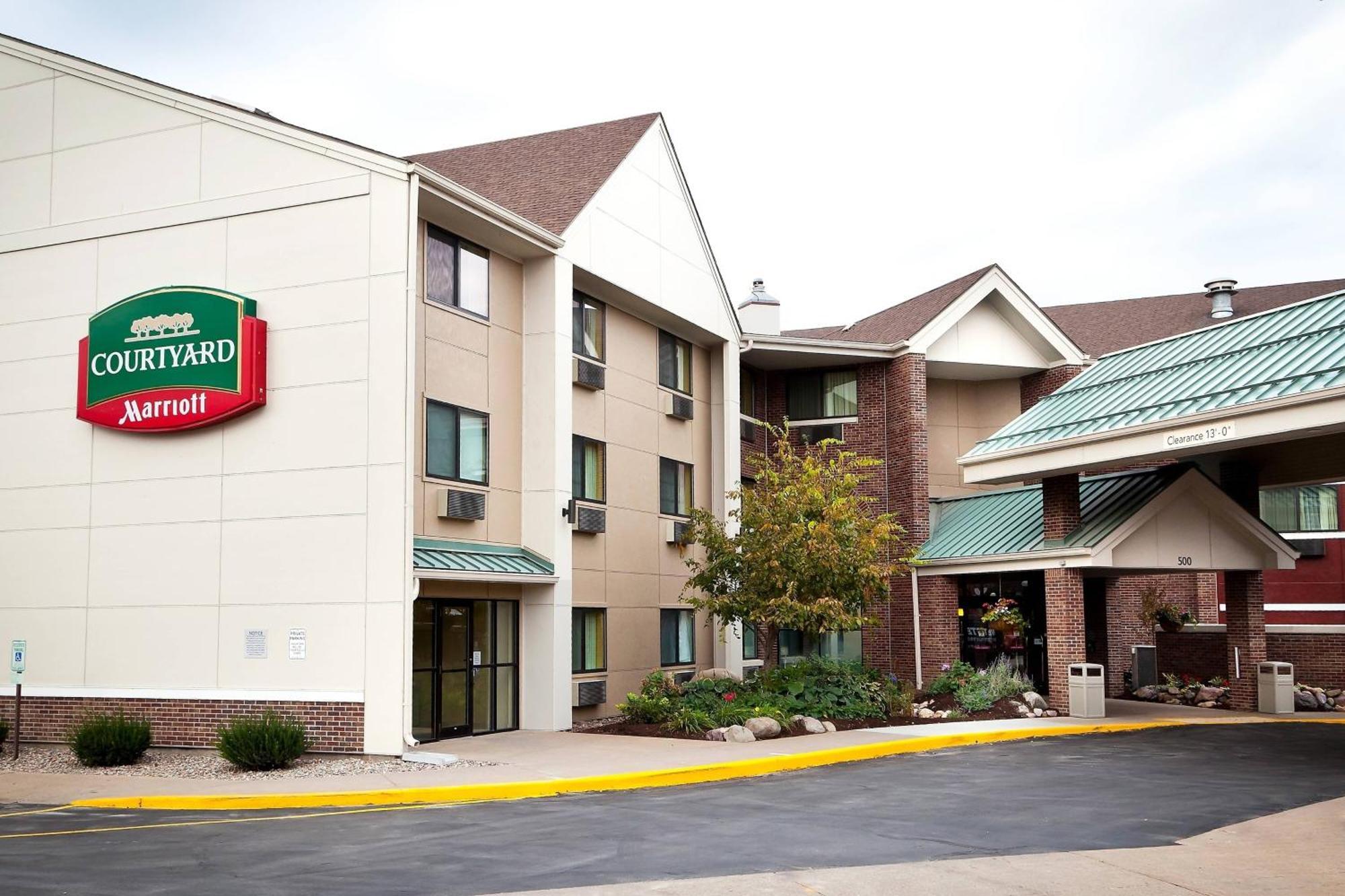 Courtyard La Crosse Downtown/Mississippi Riverfront Otel Dış mekan fotoğraf